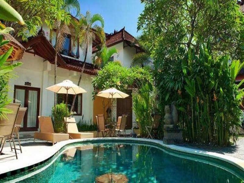 Yuli Bungalows Кута Екстериор снимка